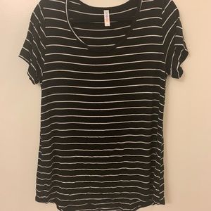 Lularoe striped tshirt